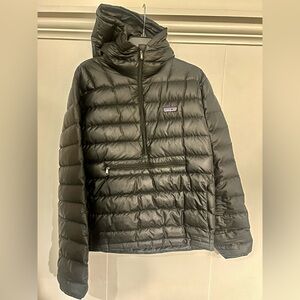 Patagonia Charcoal Quilted Jacket with Hood